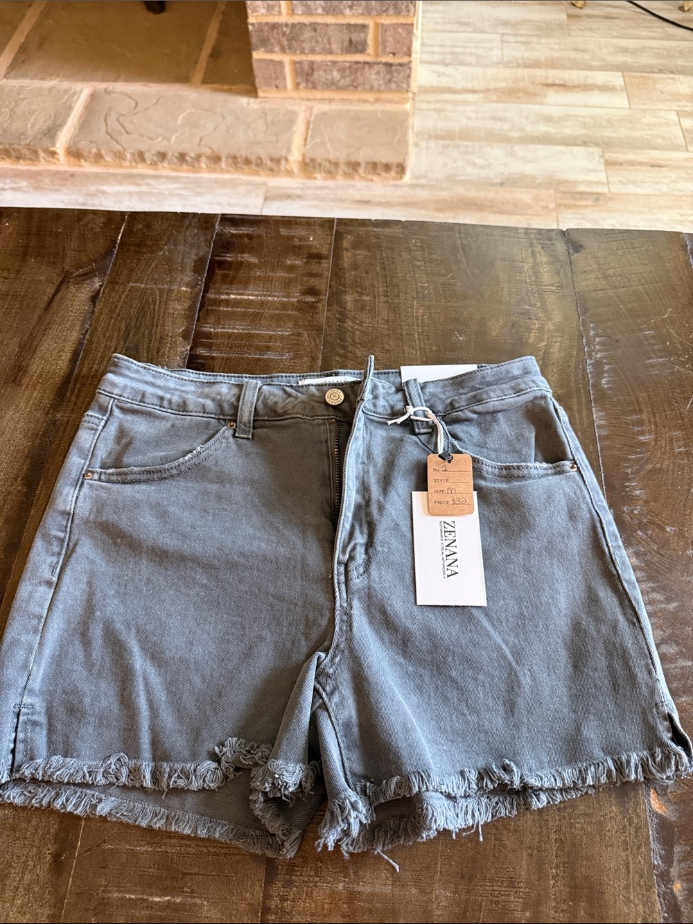 Zenana Outfitters Washed Gray Frayed Hem Jean Shorts